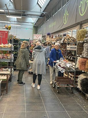 2ee5ad2fa9 4f01 9c3e 7256b0def5af 445